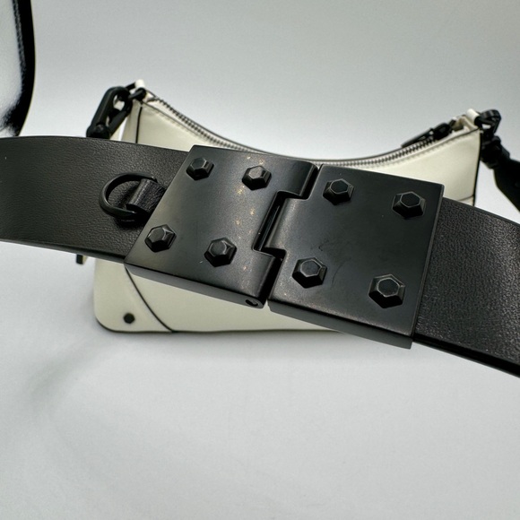 Charles & Keith Cream Crossbody Chain Handle Bag W/Changeable Straps Imported - Picture 3 of 13